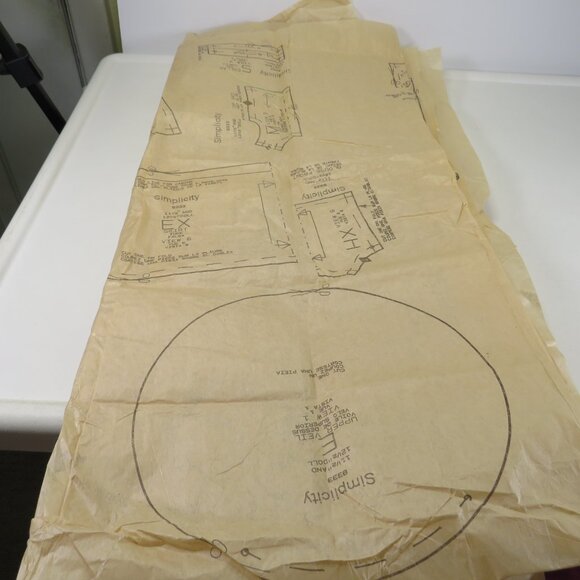 Simplicity 8333 Sewing Pattern 11.5 & 12.5" tall Doll Clothes INCOMPLETE see all - Picture 16 of 16